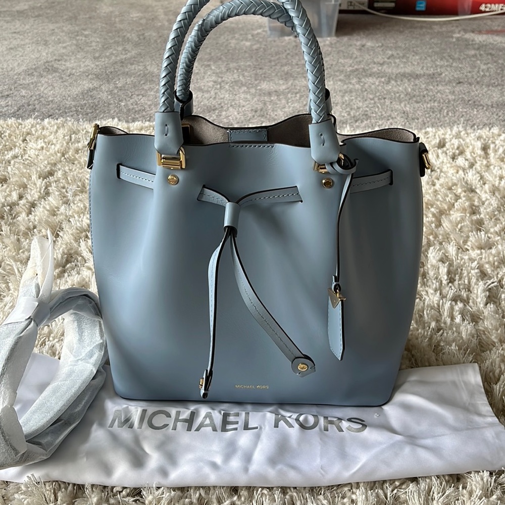 Michael Kors purse